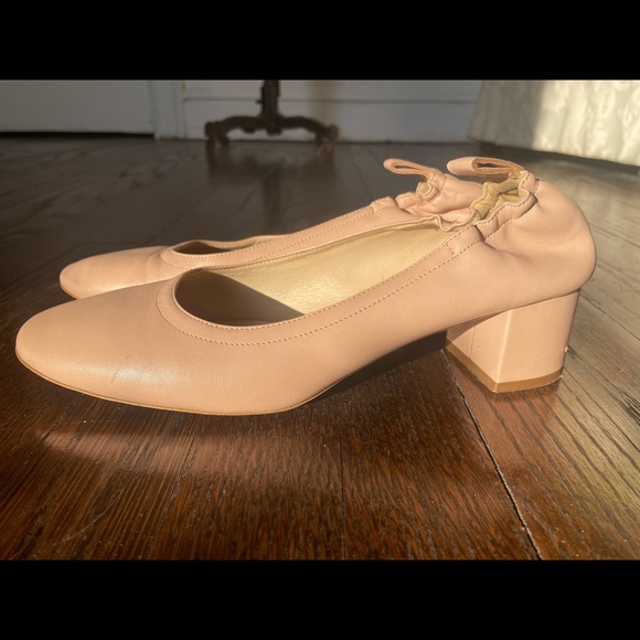Everlane Day Heel in Pale Rose - Picture 10 of 10